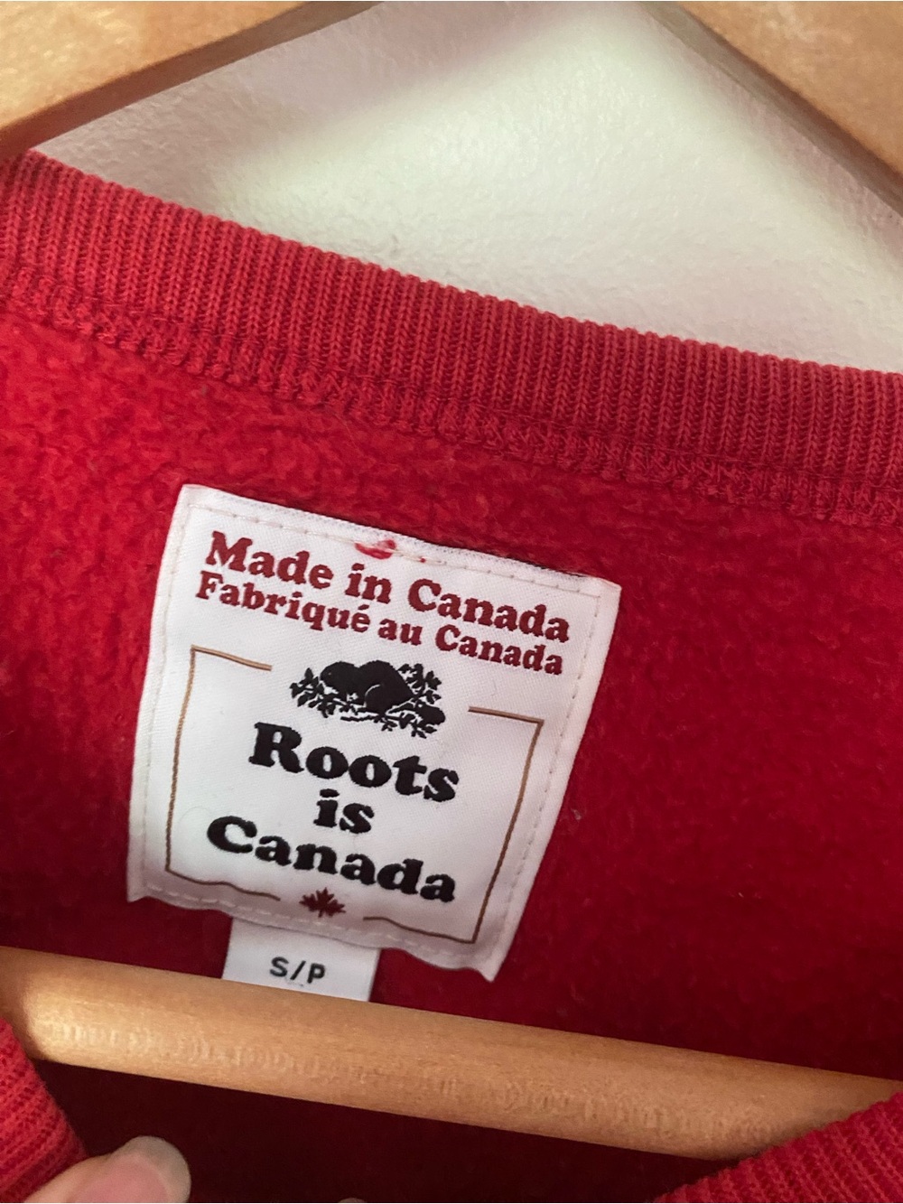 Rare ROOTS Made in Canada - Picture 5 of 11